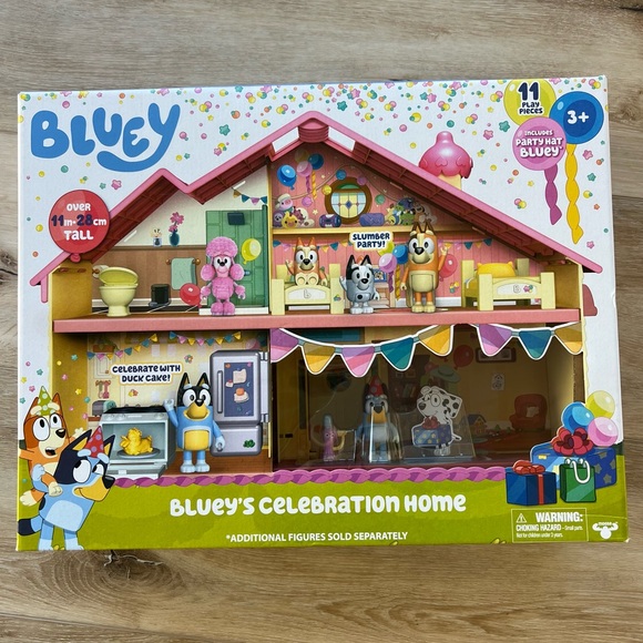 NWT Bluey Celebration Home Playset - Picture 12 of 12